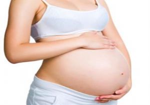 Aman Dikkat Edin! Hamileyken Az Yemek, Bebeğinizi Obezite Yapıyor!